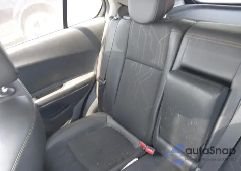 2019 Chevrolet Trax Lt from USA, damaged, VIN 3GNCJLSB7KL351981